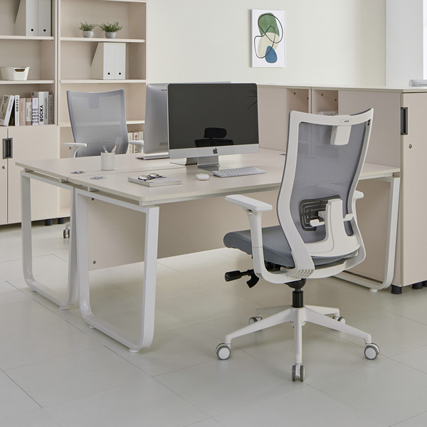 IH-513 유라인 사무용책상(가림판포함/국산)